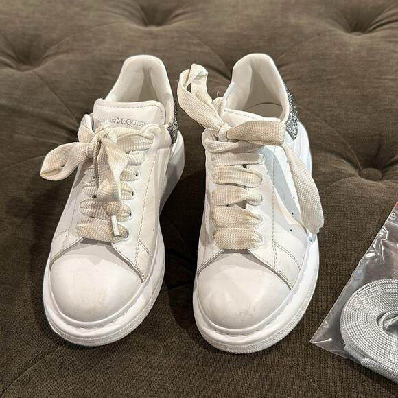 Alexander McQueen Molly trainers size 30 (12.5 us) - Picture 8 of 15